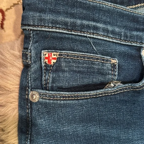 5/$25!! Hudson Jeans Blair High Rise Waist Straight Crop - Womens - Picture 2 of 8